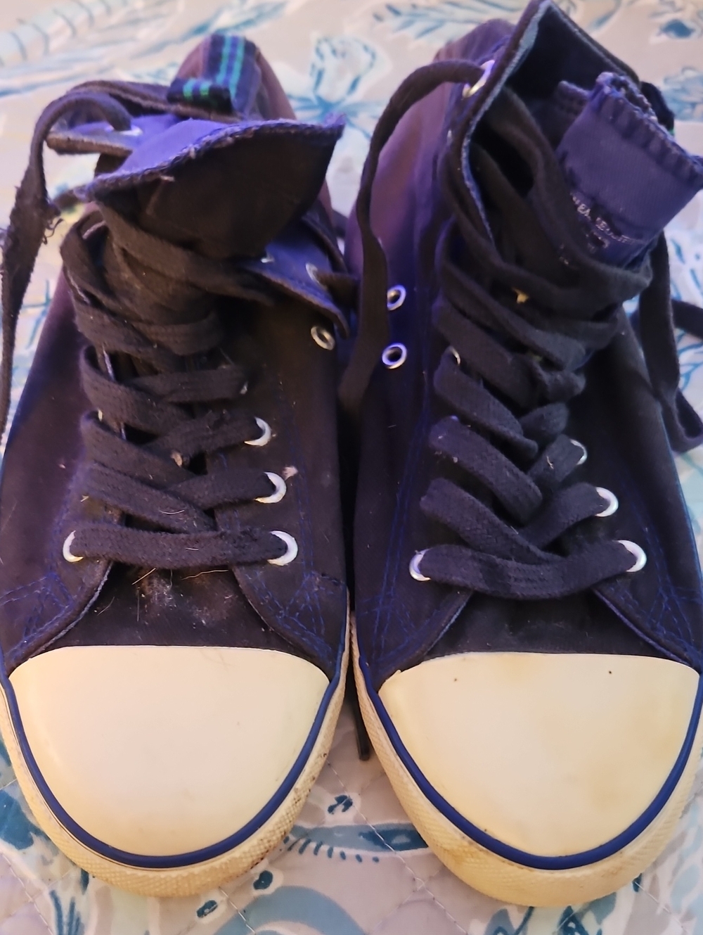 American Eagle Purple Blue Distressed Hightop Sneaker Tennis Shoe